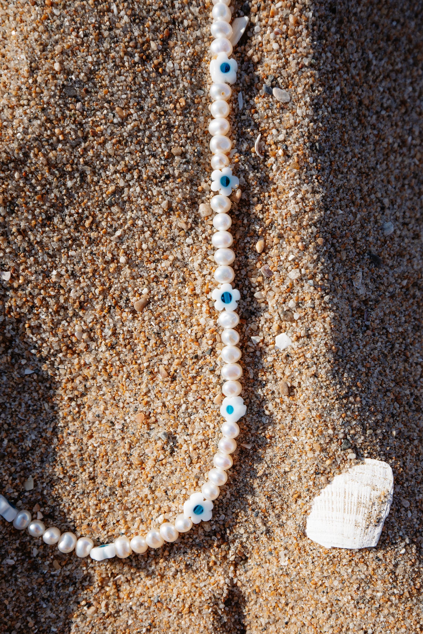 Daisy Pearl Necklace