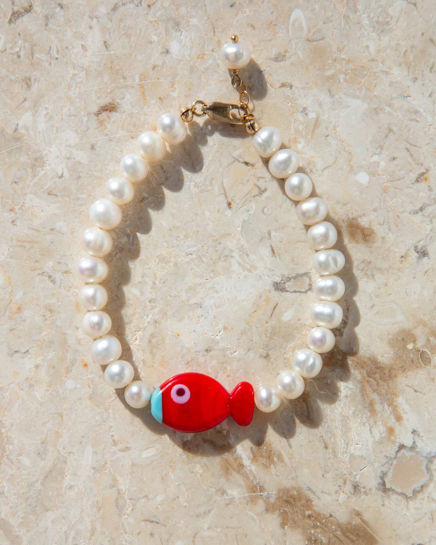 Red Fish Pearl Bracelet
