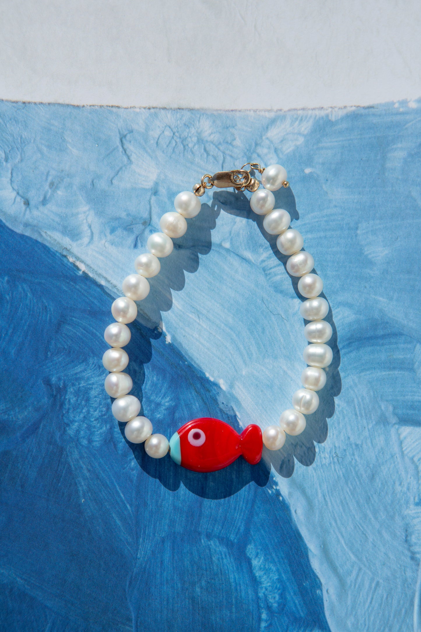 Red Fish Pearl Bracelet